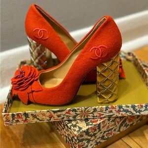 CHANEL COCO Mark Camellia Pumps shoes heel Felt Orange Women size 36